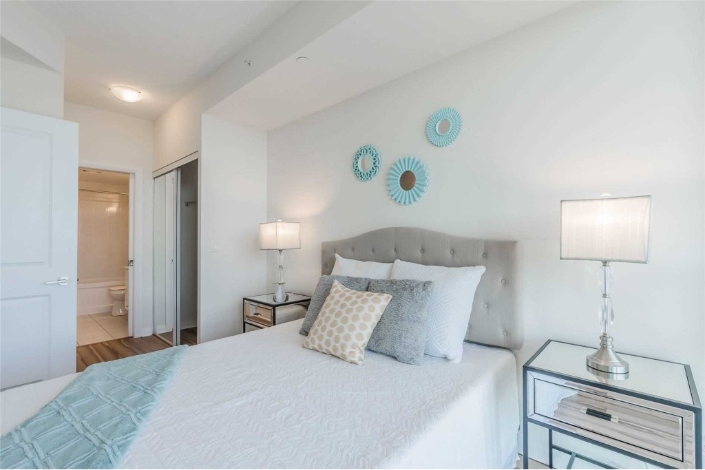 Gallery Astra Staging